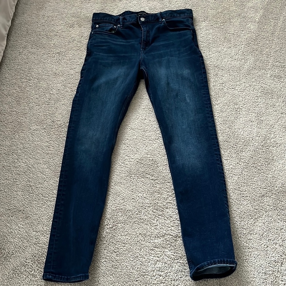 Mens Banana Republic Slim jeans. Dark wash 34x34